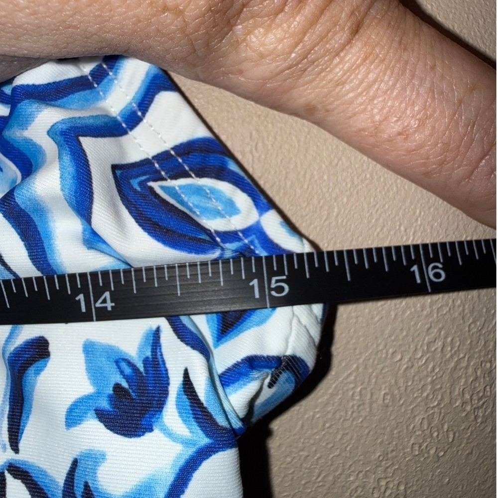 La Blanca Blue White Tile Print One Piece Swimsuit Size 16W LB5RN24MW-BLU NEW - Picture 7 of 8